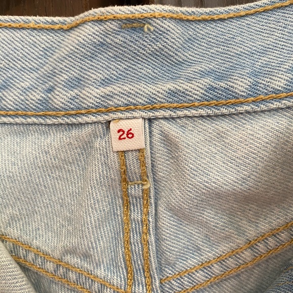 Levi 501 Shorts - Picture 4 of 5
